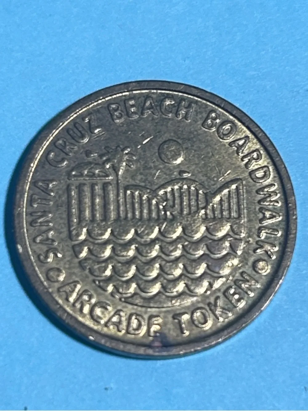 100th Anniversary Santa Cruz Beach Boardwalk Arcade Token 2007 - Picture 2 of 3